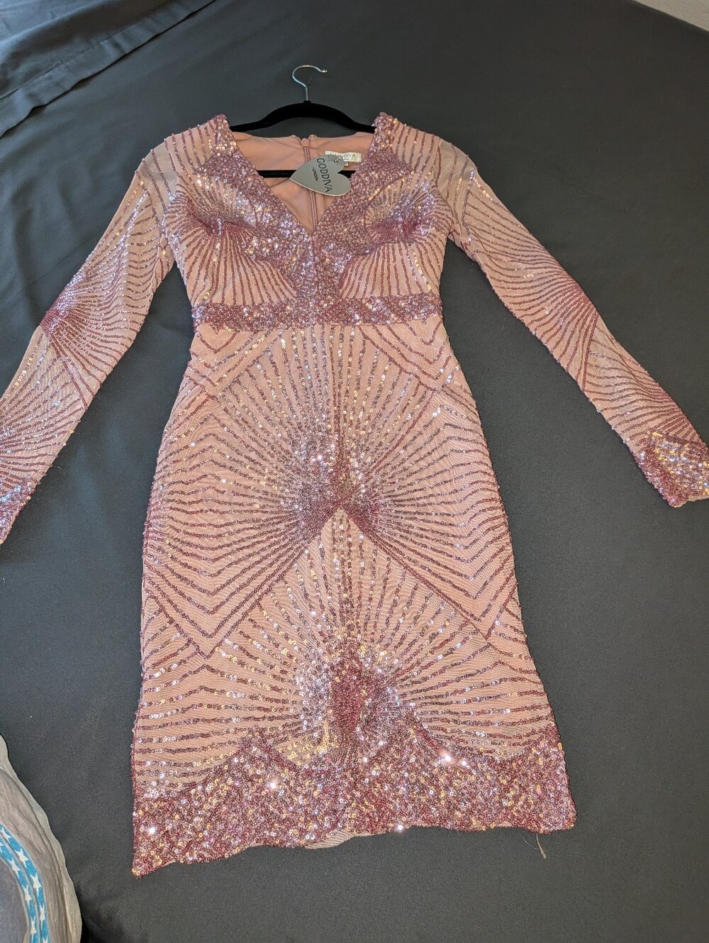 GodDiva London Starburst ⭐ Rose Pink Sequin Long Sleeve Lined Dress Sz 6 NWT